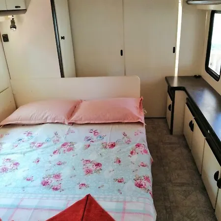 каравана Dream Campsite